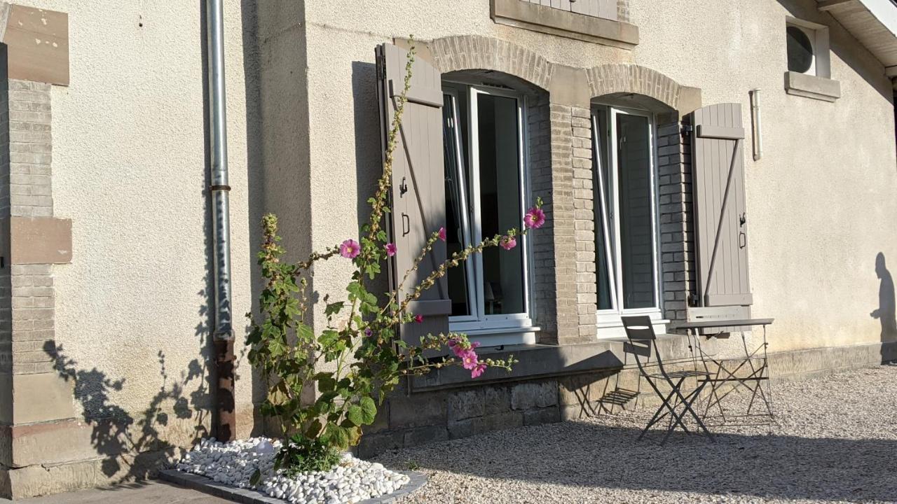 Au 157 - Locations Contrexéville Esterno foto
